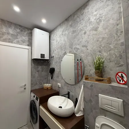 Golem, Durres Beachside Family Apartamento Golem (Tirana)